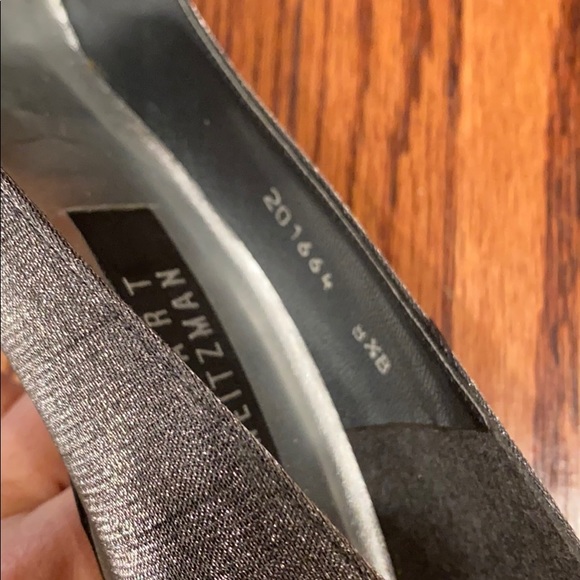 Excellent condition Stuart Weitzman silver heels. - Picture 4 of 7